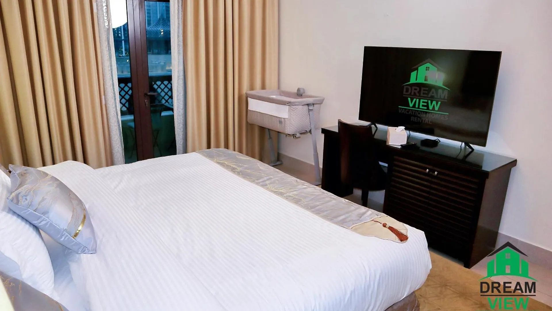 Apartment Full View Burj Khalifa And Fountains -Souk Al Bahar- Dream View Holiday Home Rental Dubai United Arab Emirates