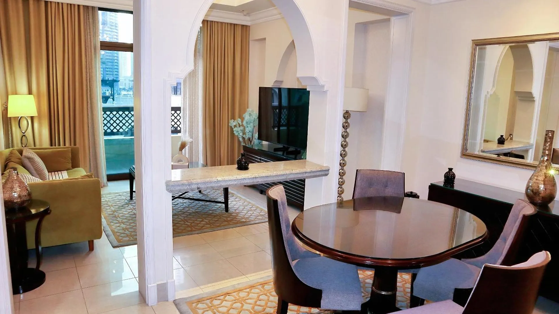 Apartment Full View Burj Khalifa And Fountains -Souk Al Bahar- Dream View Holiday Home Rental Dubai United Arab Emirates