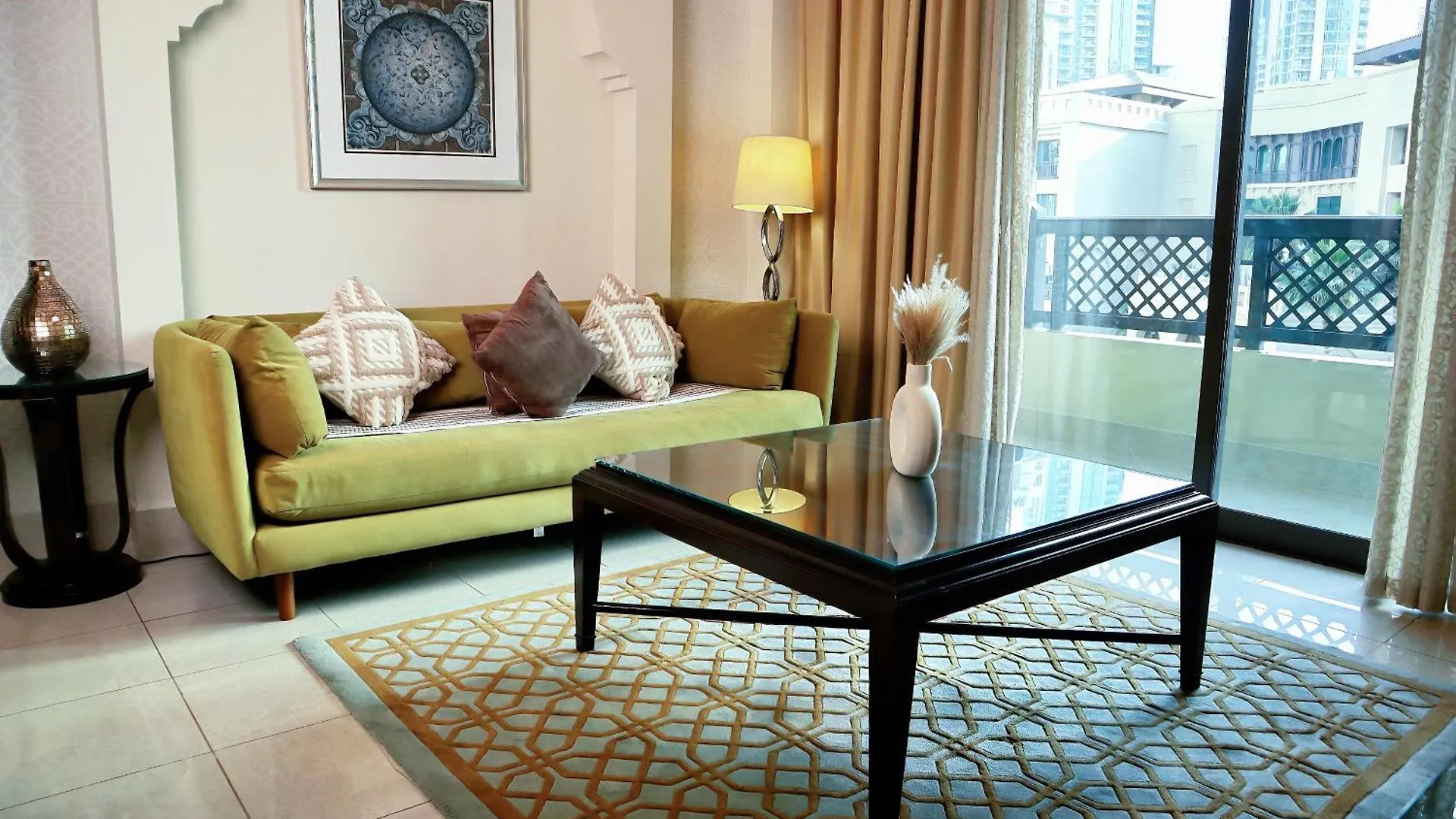 Full View Burj Khalifa And Fountains -Souk Al Bahar- Dream View Holiday Home Rental Dubaj