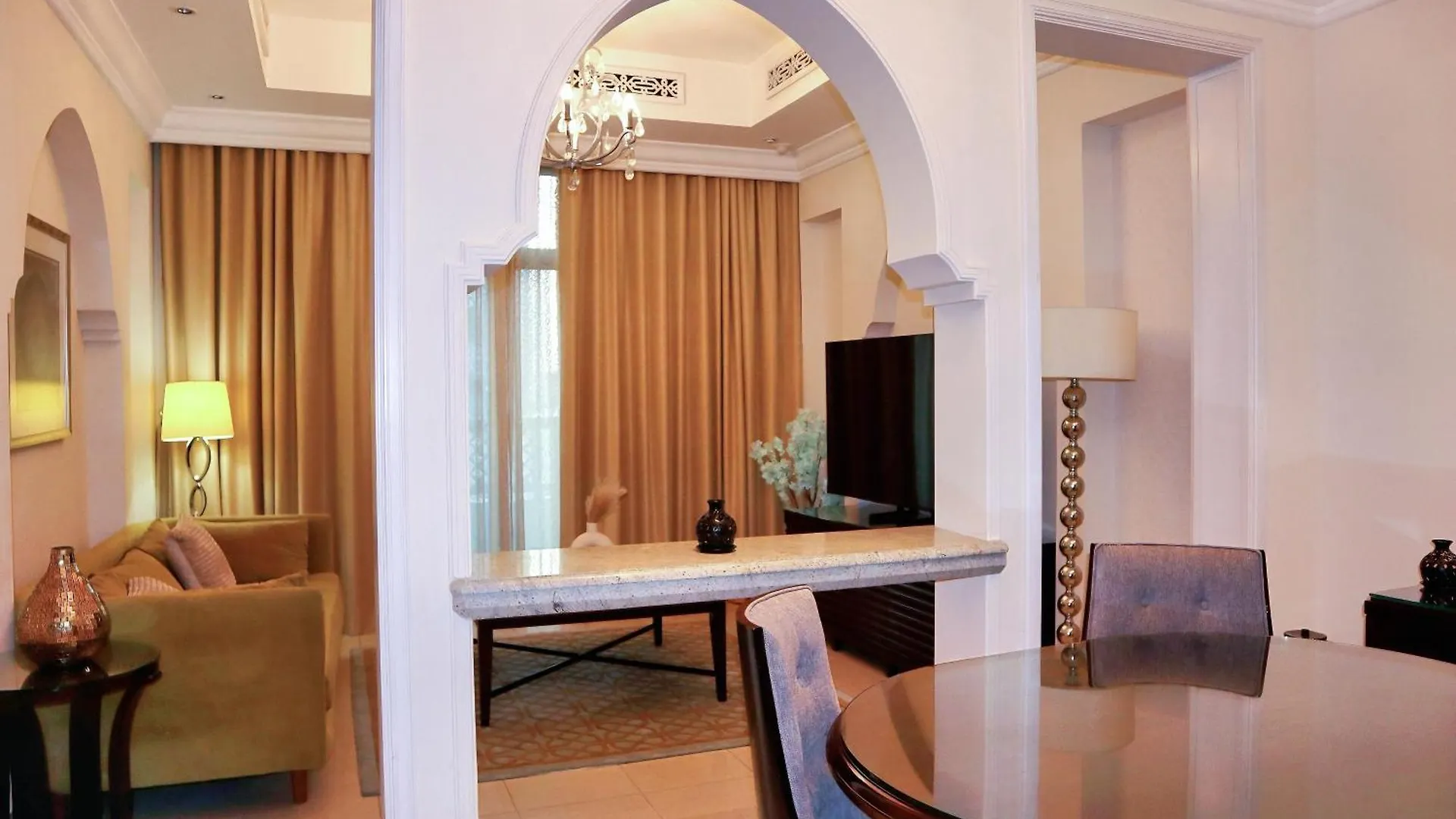 Full View Burj Khalifa And Fountains -Souk Al Bahar- Dream View Holiday Home Rental Dubaj